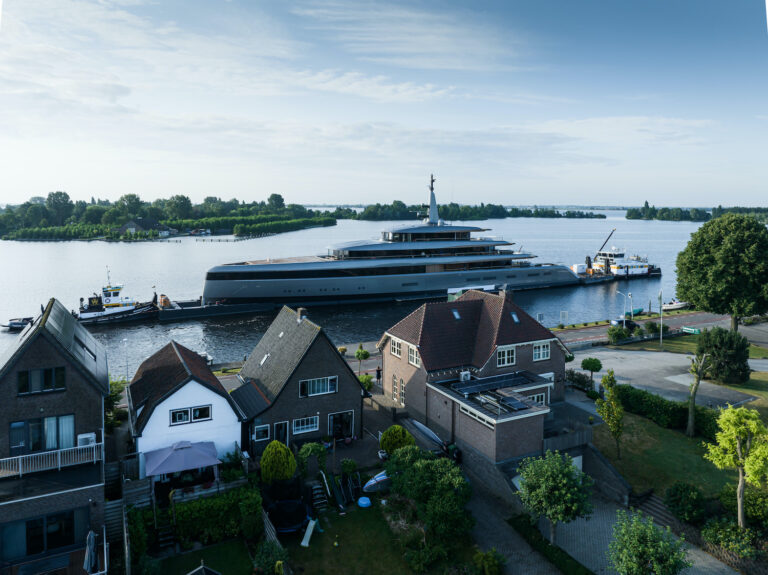 OBSIDIAN By Feadship