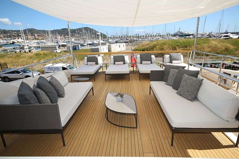 Deck Seating