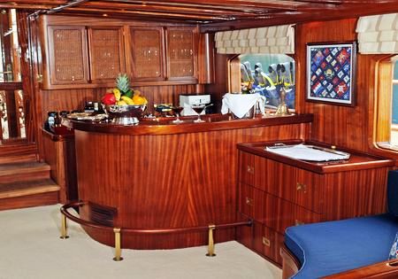 OFELIA - Bar