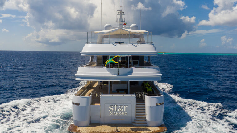 Aft View Running