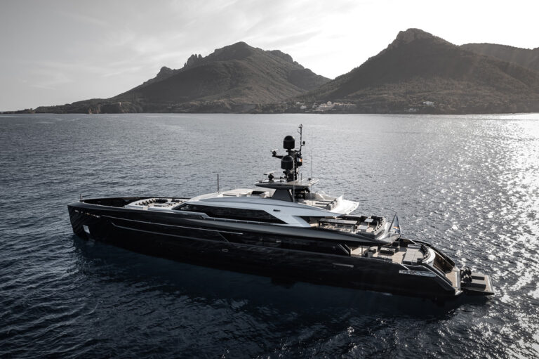 OLOKUN Yacht