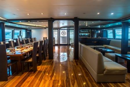 OPEN LOUNGE