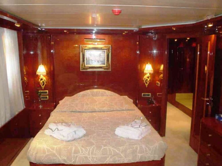 ORION -  Double Cabin