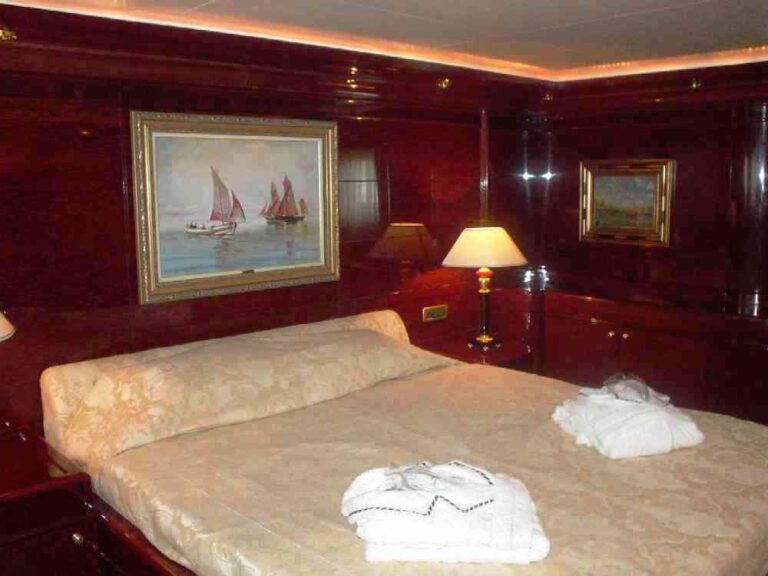 ORION -  Owners cabin