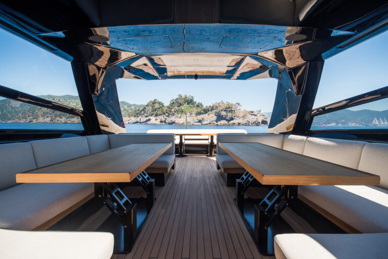 Flybridge Dining Area