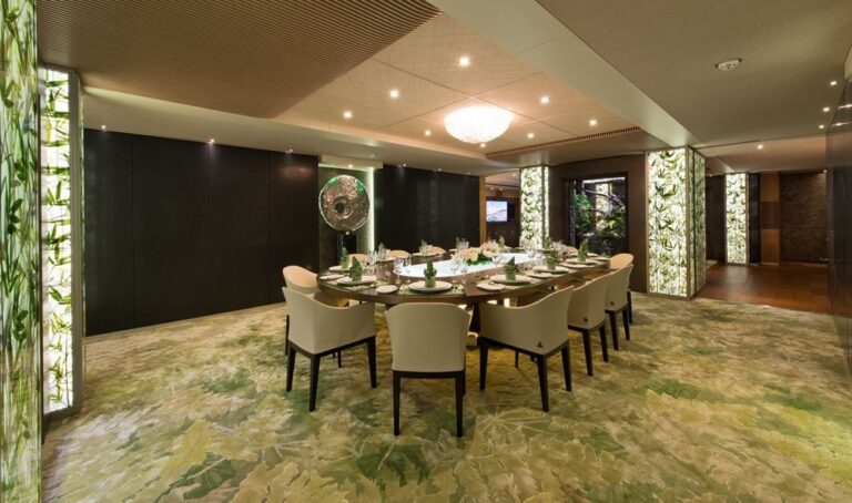 Oceanco Yacht NIRVANA - Formal Dining