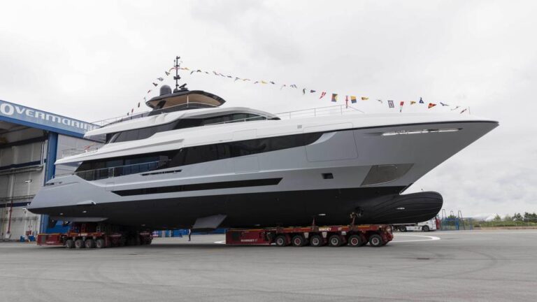 Oceano 42:2 - launch