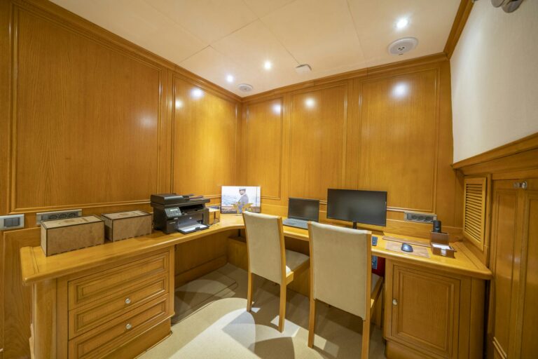 Office : Games Room