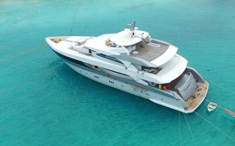 Offshore Yacht Searex - areal