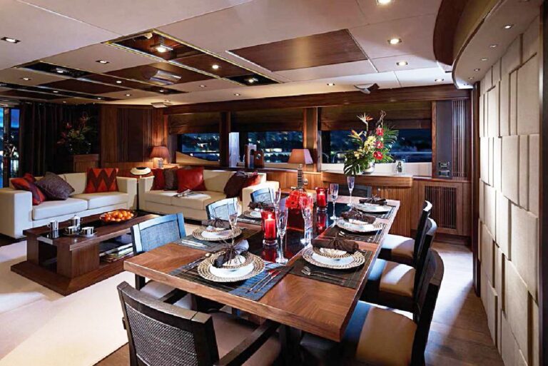 Olialia - Dining