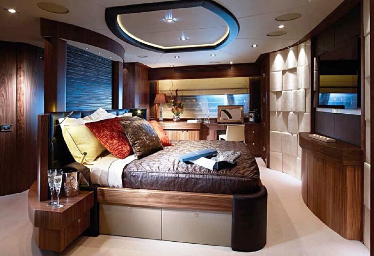 Olialia - Master Cabin