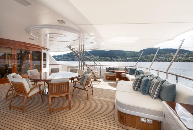 Opendeck Relaxation Area With Sea View