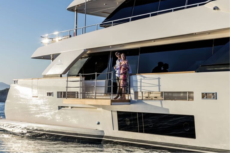 Opendeck With Sea Views