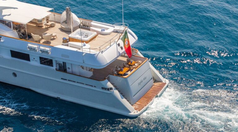 Opendeck With Sea Views