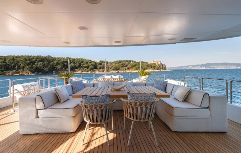 Opendeck With Sea Views