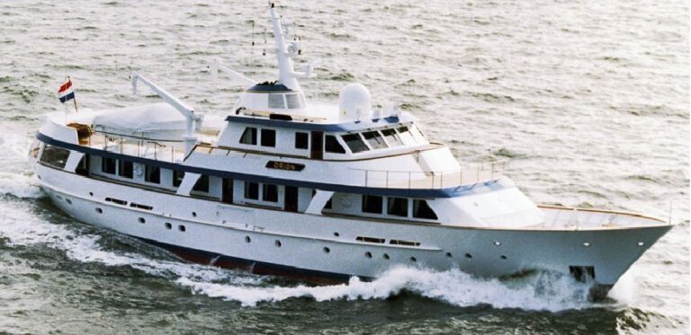 De Voogt Naval Architects
