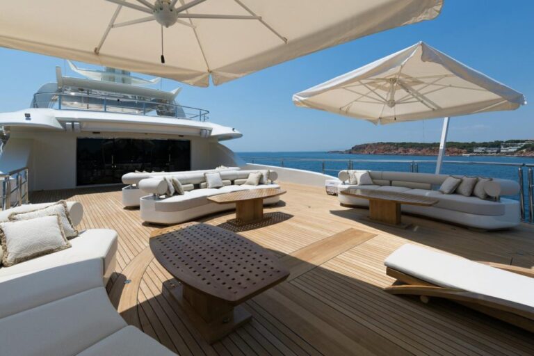 Outdoor Seating