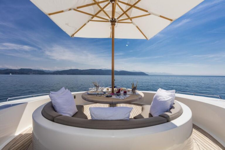 Outdoor Seating With Table