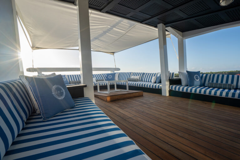 Owner Manta Suite Private Lounge