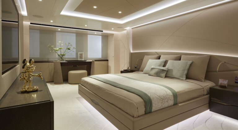 Owners State Room 02