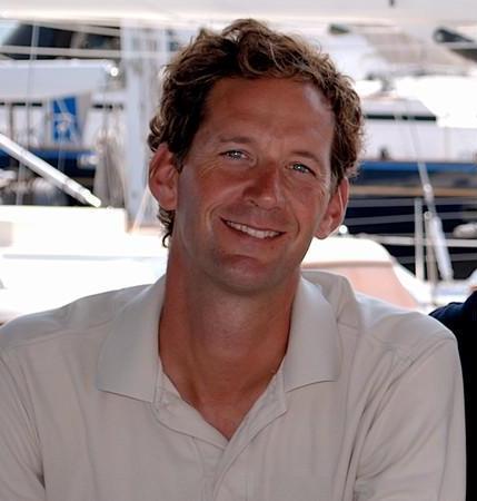 Oyster 885 Yacht CLARE -  Your Captain