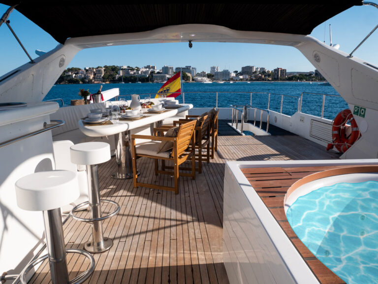 Sundeck