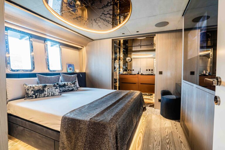 Guest suite