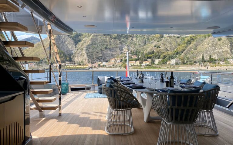 Deck Dining