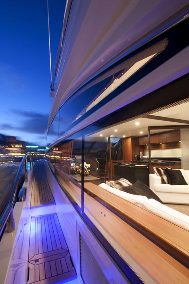PANTHERA COVE -  Side Deck