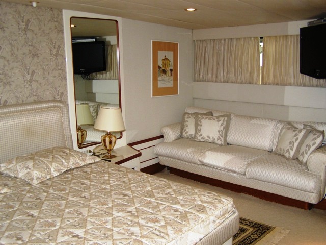 PARADIS -  Master Cabin View 2