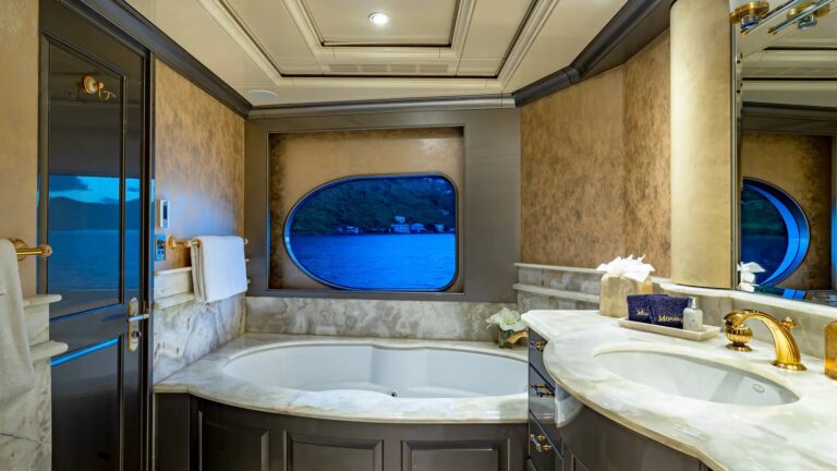 Master Ensuite