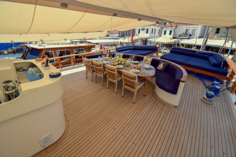 PERLA DEL MAR Exterior - Sun Deck