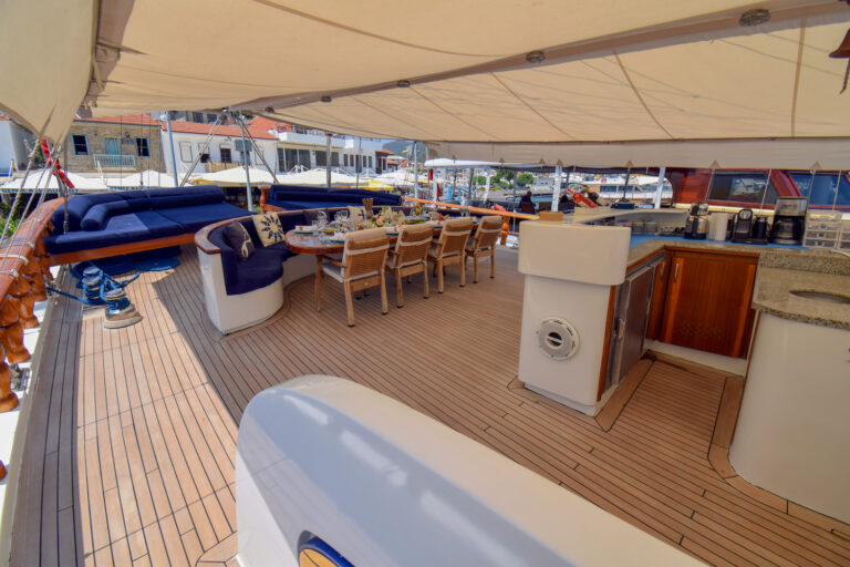 PERLA DEL MAR Exterior - Sun Deck