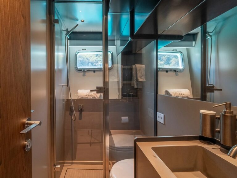 Master Washroom