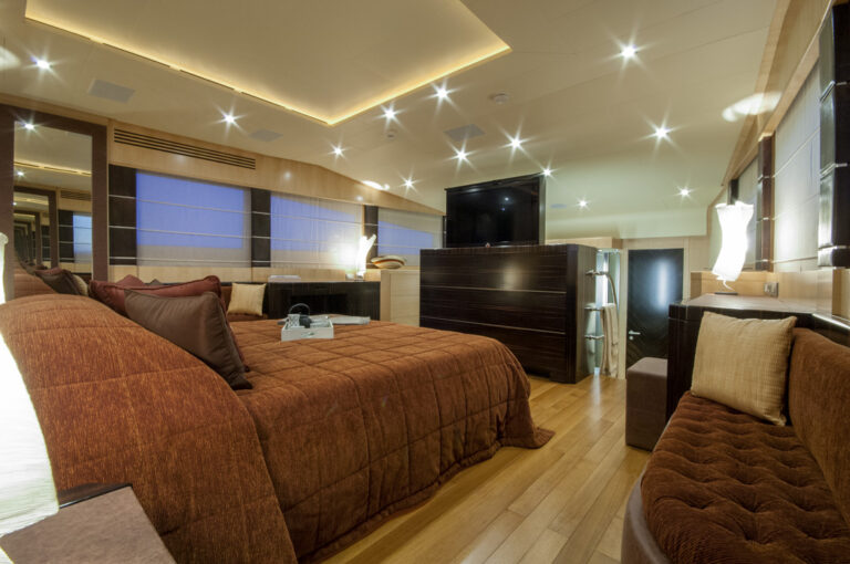 PETRA - Master suite