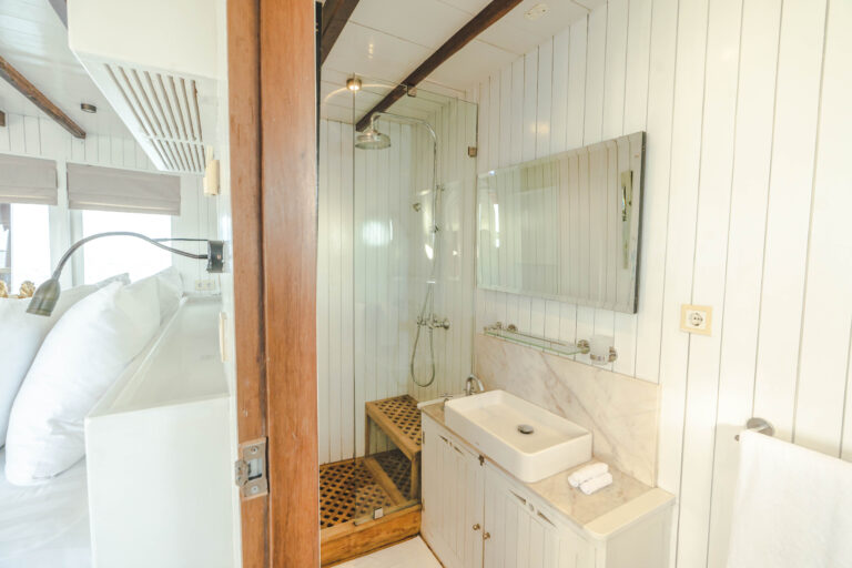 Double Cabin Ensuite