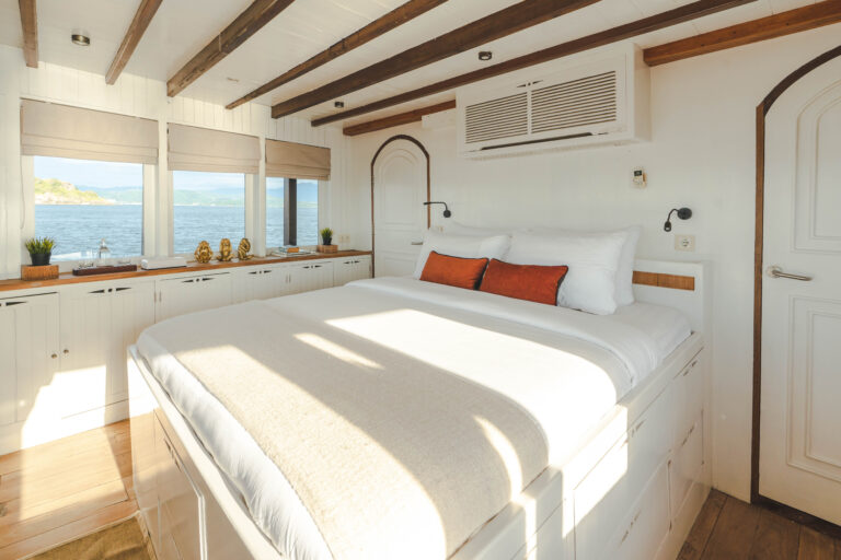 Double Guest Cabin
