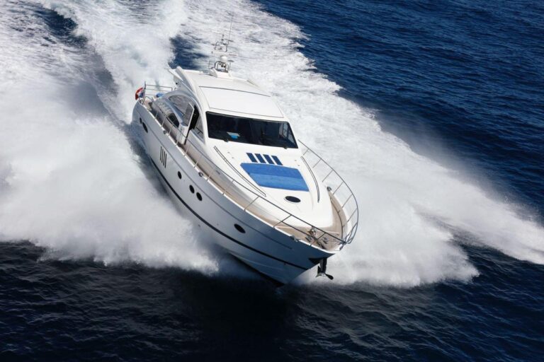 PINK PANTHER Motor Yacht