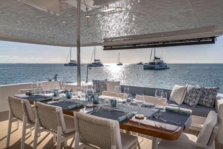 Al Fresco Dining