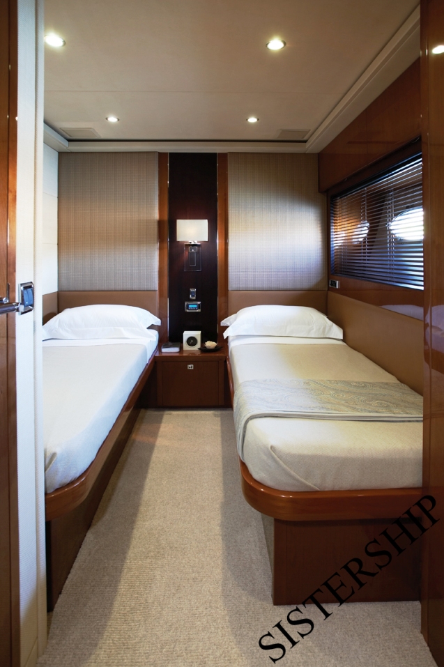 PRINCESSLILY - Twin Cabin