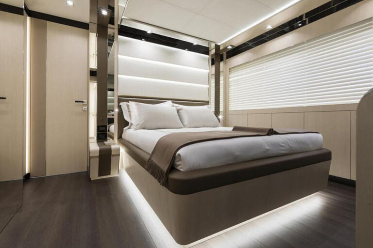 PROJECT COMO Interior - VIP Cabin