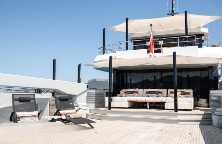 Exterior Relaxation Area