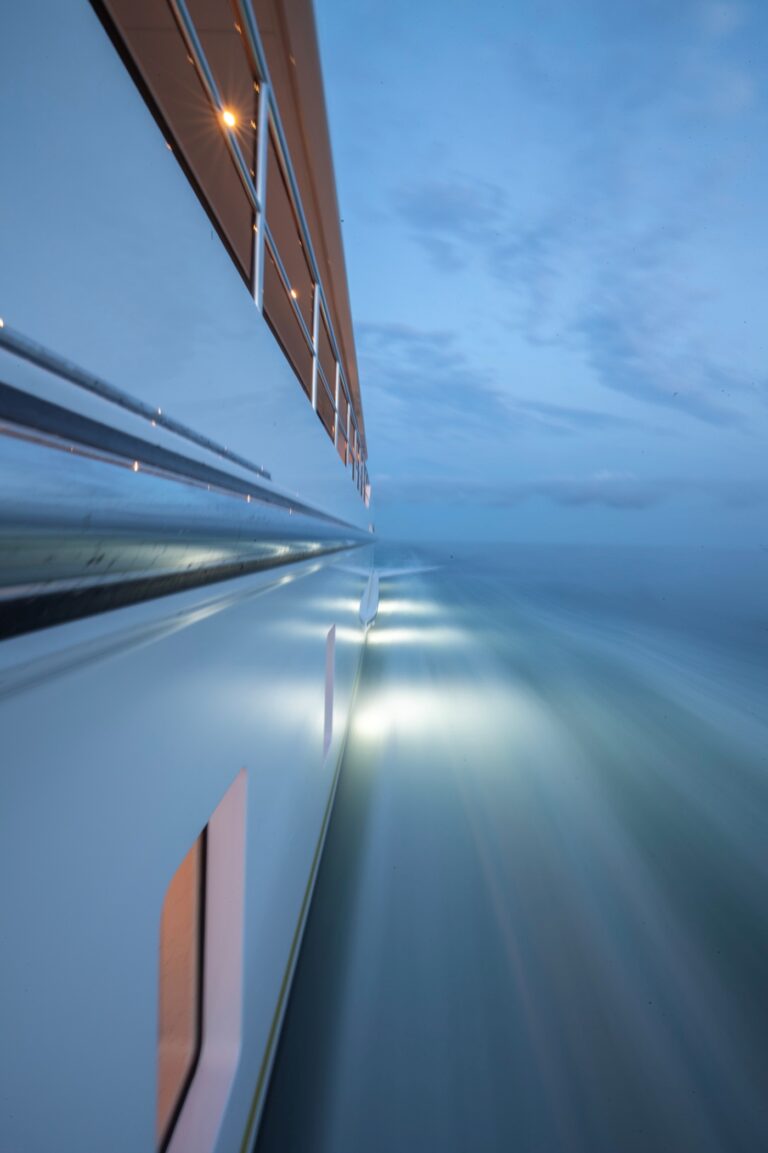 Sidedeck