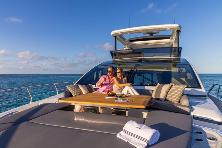 Pearl 72 Yacht