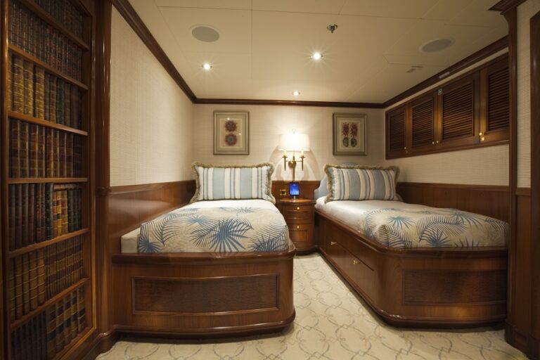 Penny Mae - twin guest suite