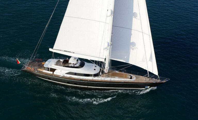 Perini Navi superyacht SERENDIPITY I