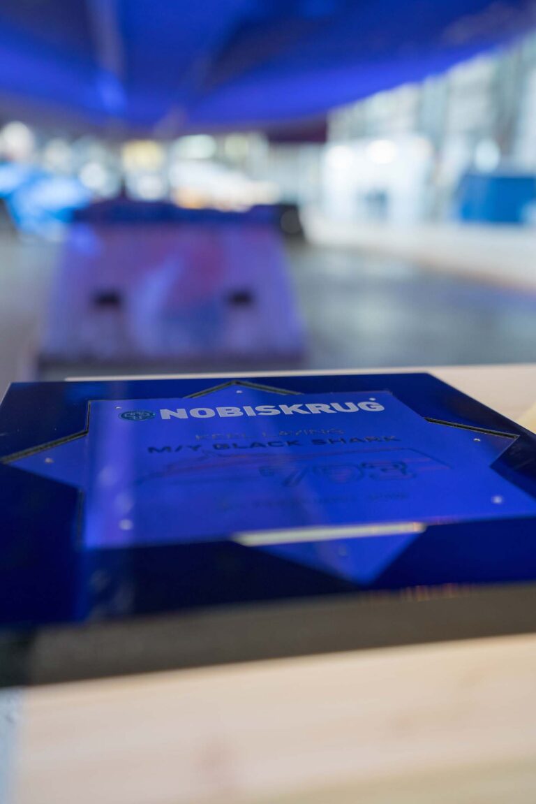 Plate With The Keel Laying Coin