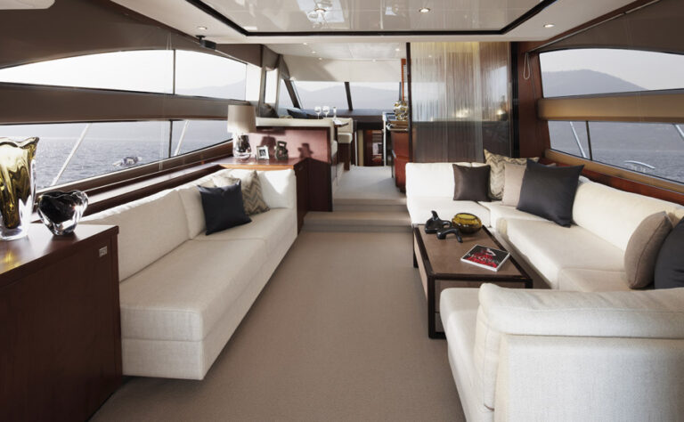 Princess 64 LADY M - Main Salon