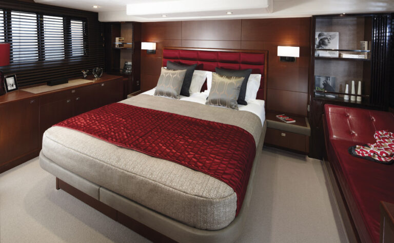 Princess 64 LADY M - Master Cabin