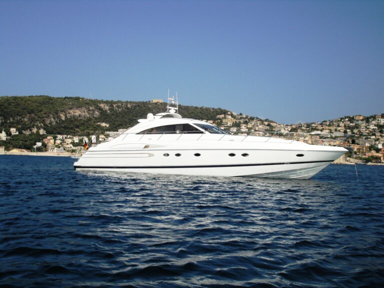 Princess Yacht PURA VIDA -  At Anchor